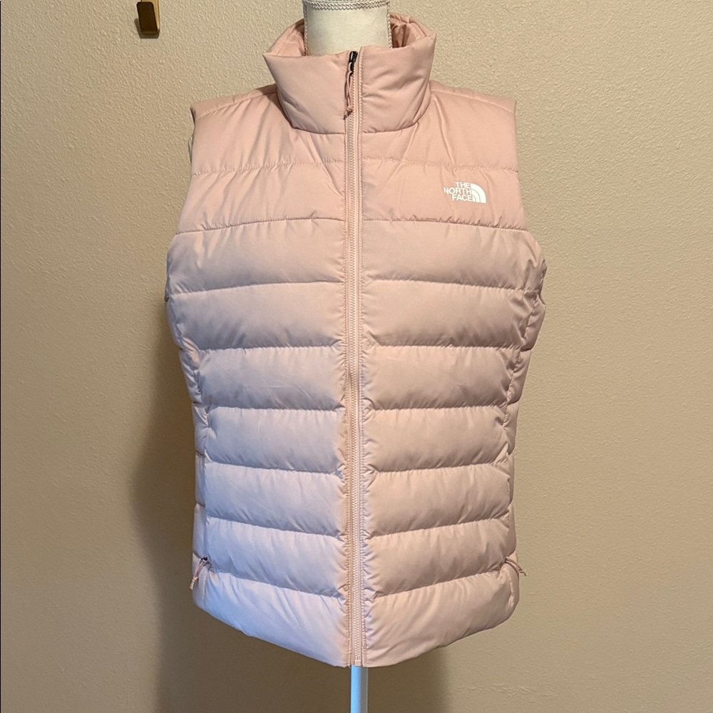 The North Face Women's Light Pink Quilted Vest